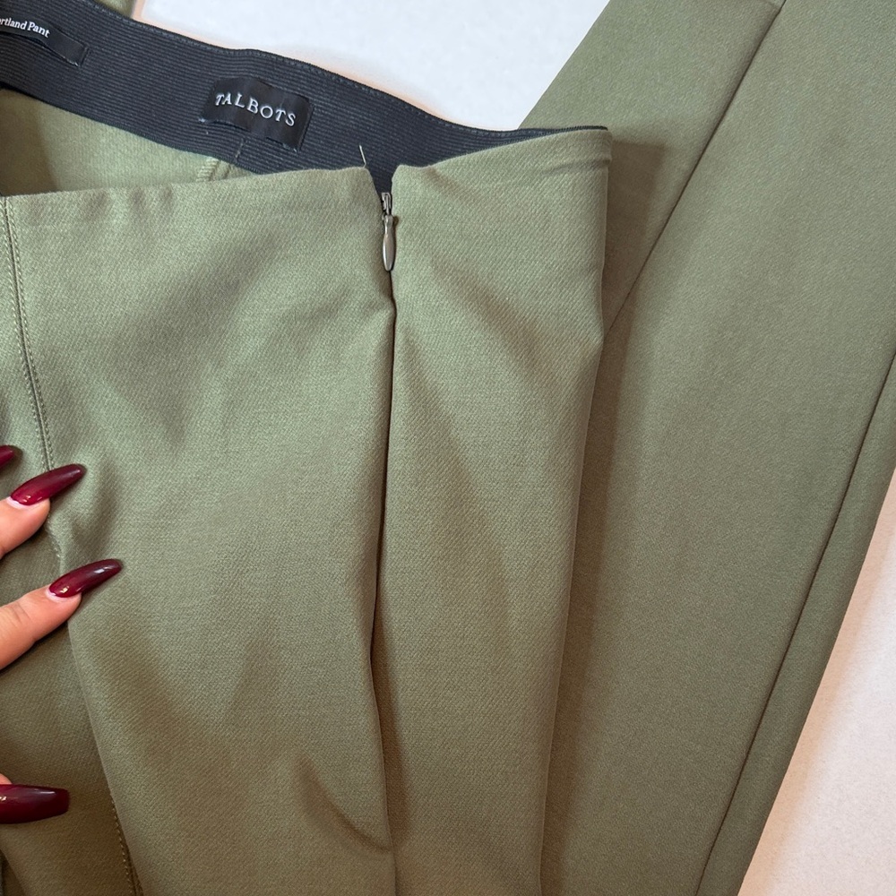 Talbots Olive Green Women's Trousers - Picture 5 of 16